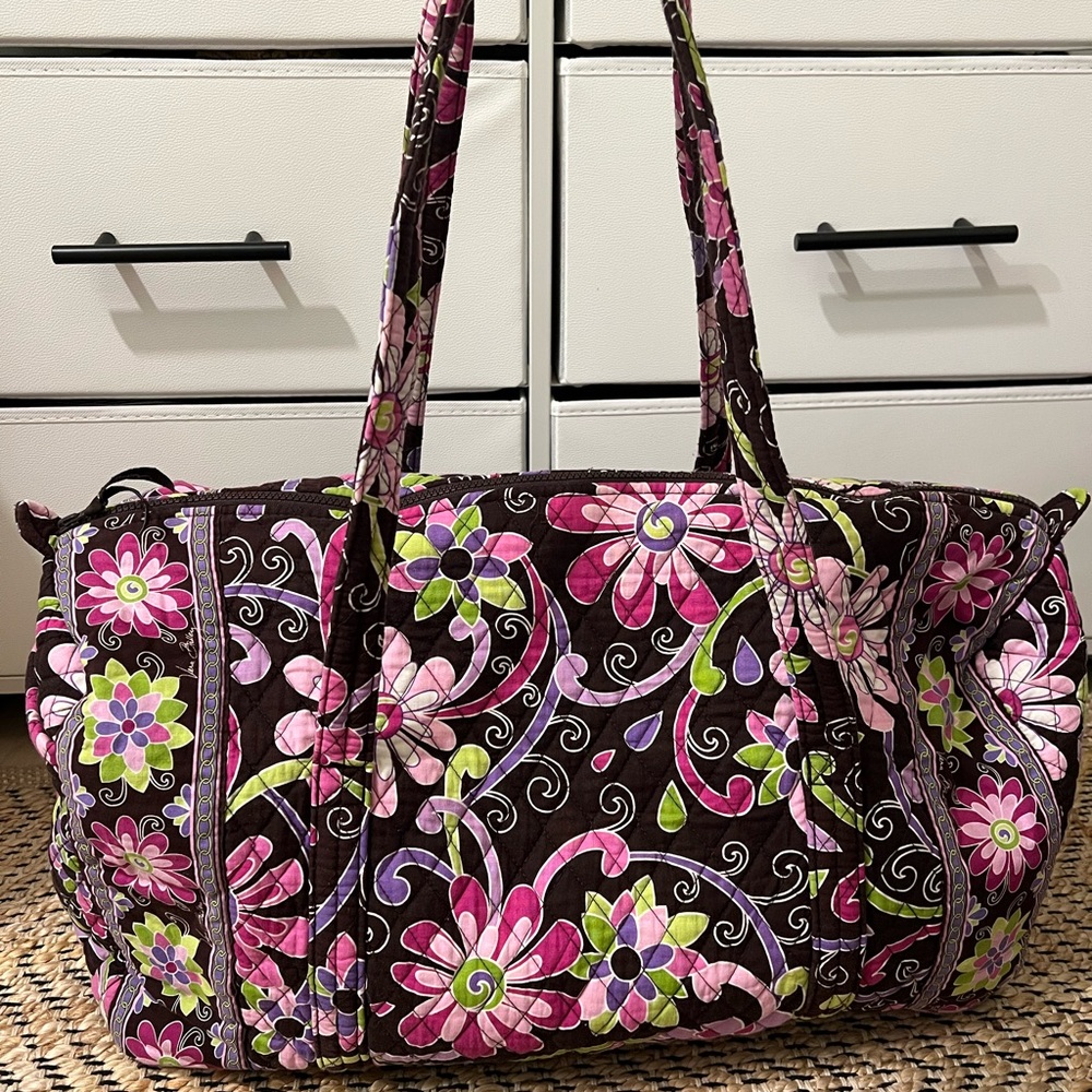 Vera Bradley Floral Patterned Women's Bag - Picture 2 of 6